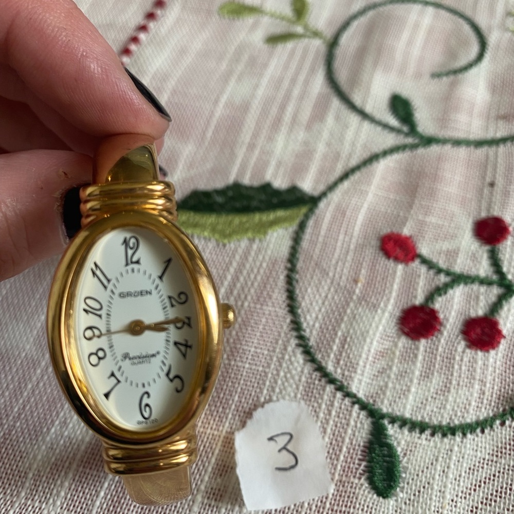 Precision by Gruen 335-902.105 Gold Tone Womens Quartz Analog Bangle Watch